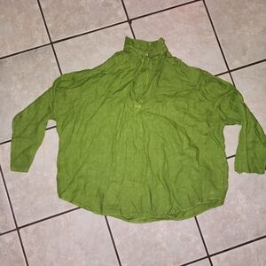Green Long Sleeve Blouse. Puro Lino